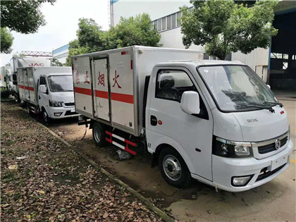 东风途逸易燃气体运输车 (2).jpg